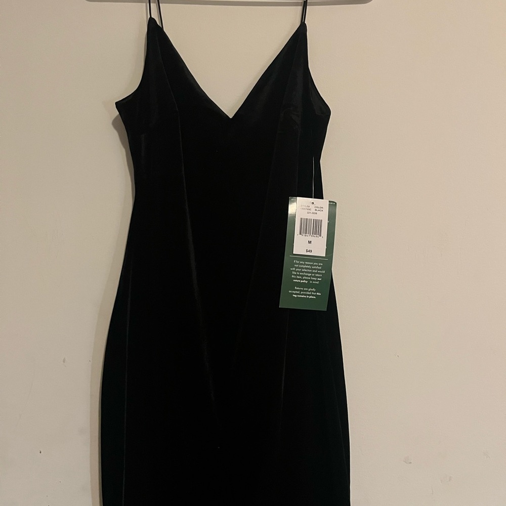 Tj max slim fitted homecoming style black dress spheghetti straps